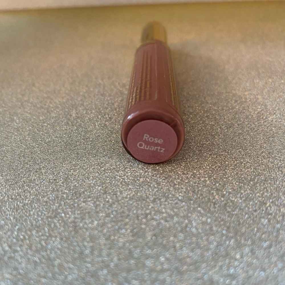 LipSense Rose Quartz Lipstick - Soft Pink Shade - Picture 4 of 4